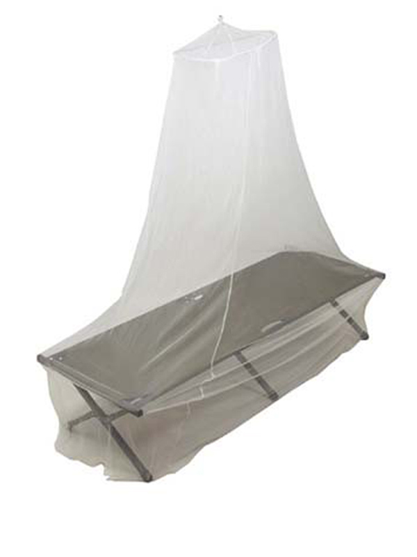 lit-de-camp-moustiquaire-blanche