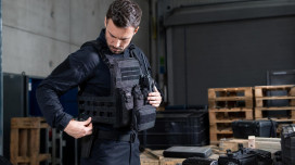Choisir son gilet tactique police : le guide complet
