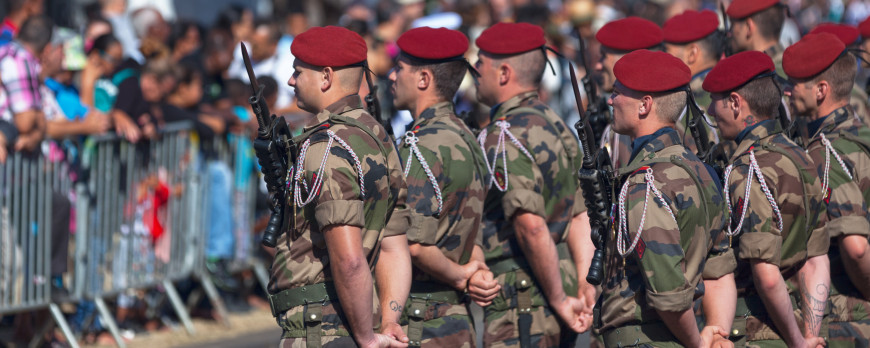 Comment reconnaître un vrai treillis de l’armée française ?