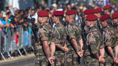Comment reconna&icirc;tre un vrai treillis de l&rsquo;arm&eacute;e fran&ccedil;aise ?