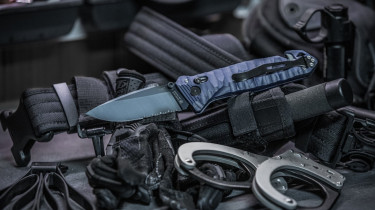 Pourquoi le couteau C.A.C. est-il prisé par les militaires ?
