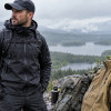 Softshell militaire : imperm&eacute;able ou d&eacute;perlant ?