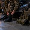 Chaussure militaire avec zip : 30 secondes d&eacute;cisives